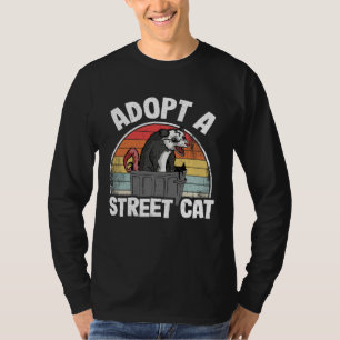 Camiseta Adote Um Gato De Rua Gambá Meme Lixo Possum