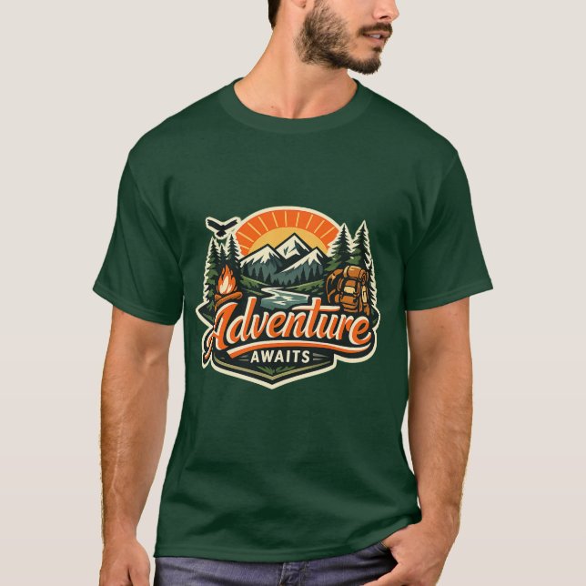 Camiseta Adventure Awaits (Frente)
