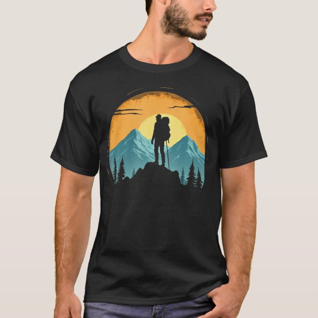 Camiseta Adventure Nature Camping Mountain Hiking Lovers Me (Frente)