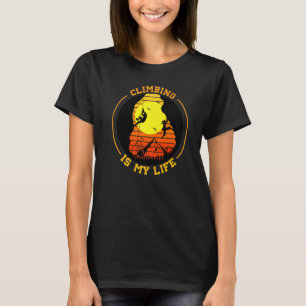 Camiseta Adventure Retro Climp Outdoor Camping Nature Cl