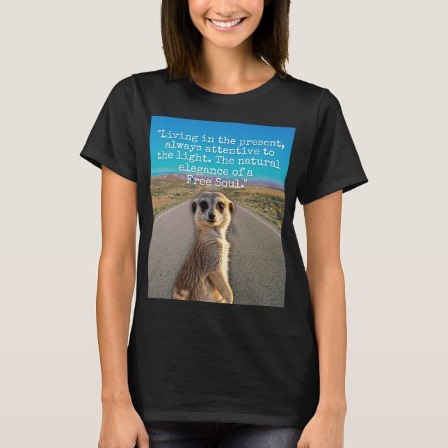 Camiseta Adventurous Meerkat Living (Frente)