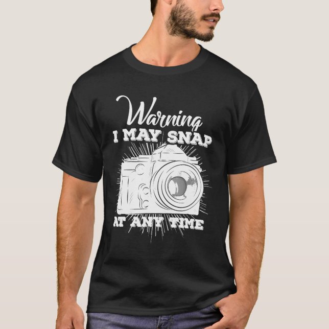 Camiseta Advertência Posso Encaixar a Qualquer Momento Engr (Frente)