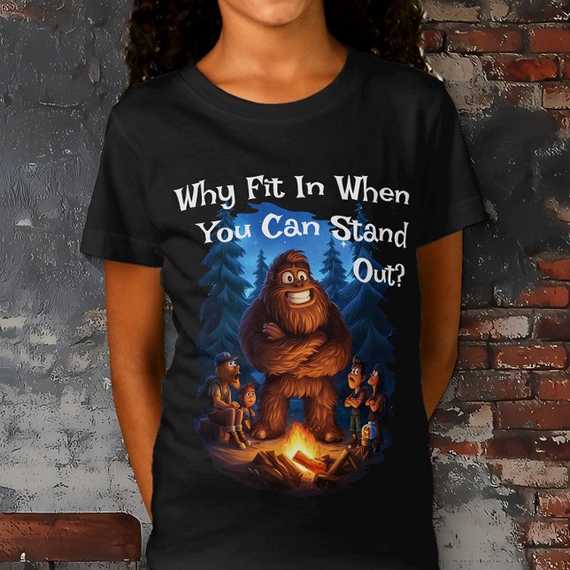 Camiseta Afastem-Se As Crianças Sasquatch (Why Fit In When You Can Stand Out? Sasquatch Bigfoot Kids t-shirt)