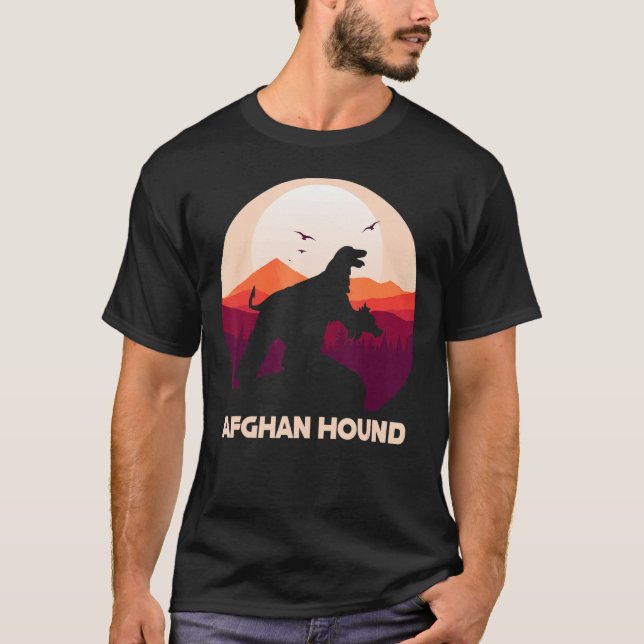 Camiseta Afghan Hound under Moon for Halloween Costume (Frente)