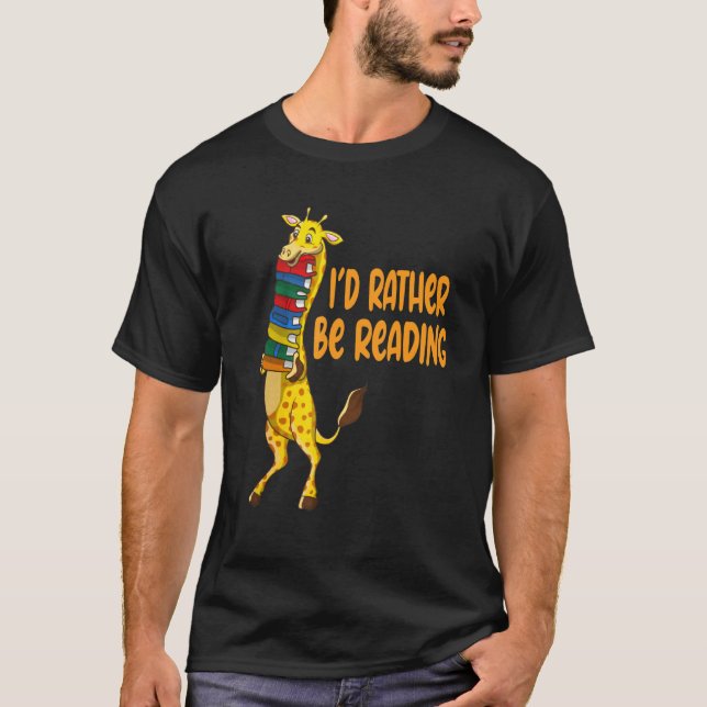 Camiseta Africa Giraffes A Stack Reading Books (Frente)