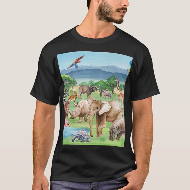 Camiseta African Wildlife: Savannah Watercolor Wallpaper. (Frente)