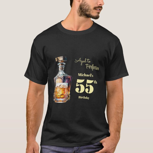 Camiseta Aged to Perfection Men's 55th Guests Birthday  (Frente)