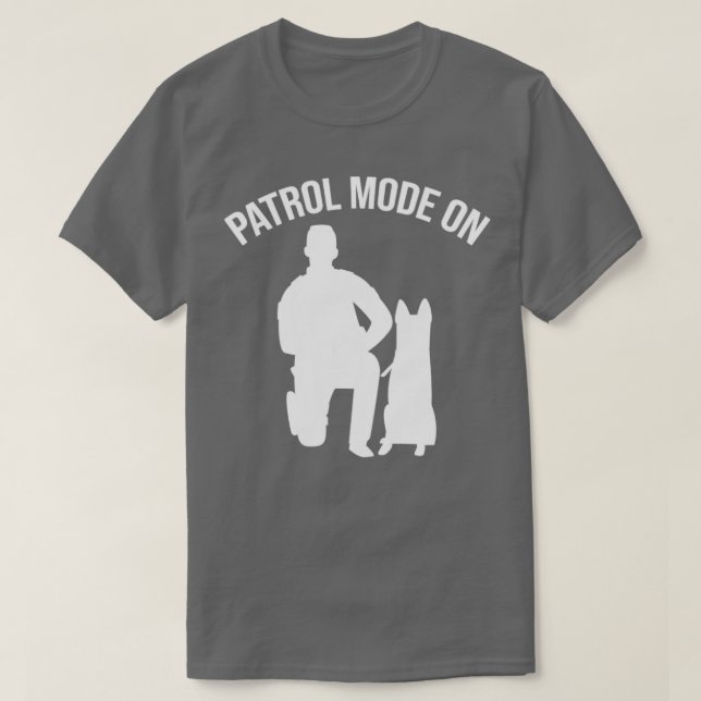 Camiseta Agente Policial do K9 - Modo de Patrulha de Cachor (Frente do Design)