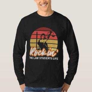 Camiseta Agitando a Vida de Estudantes de Direito para Advo