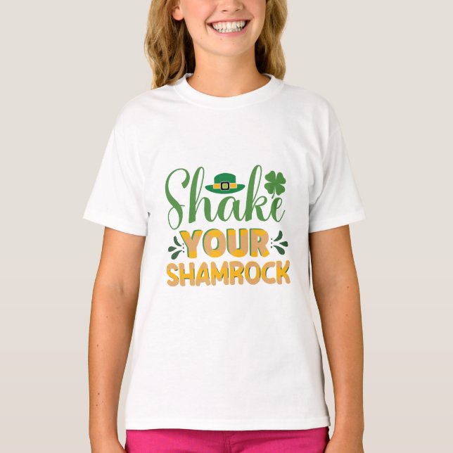 Camiseta Agite sua Rua de Shamrock. (Frente)