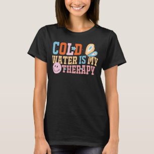 Camiseta Água fria é minha terapia nadadora água Piscina