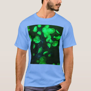 Camiseta Água-Viva Verde Num Aquário