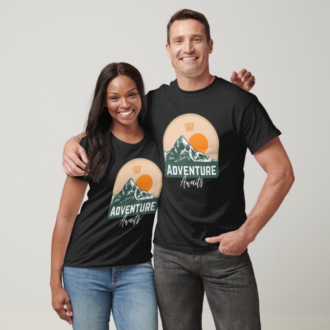 Camiseta Aguardam Aventura (Unissex)