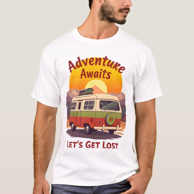 Camiseta Aguardamos Aventura - Vamos Perder Van Life (Frente)