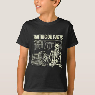 Camiseta Aguardando Peças Esqueleto Carro Reparar Mecânico