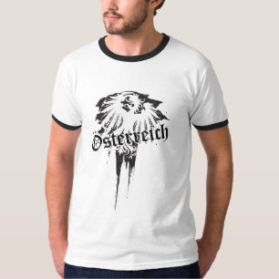 Camiseta Águia austríaca no fundo do grunge