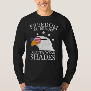 Camiseta Águia Bald Patriótica Vestindo Sombras Liberdade S