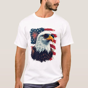 Camiseta Águia-Careca Usando Óculos de Sol Patriótico dos