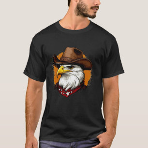 Camiseta Águia Rústica Balançando um Chapéu de Cowboy para