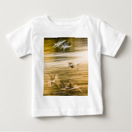 Camiseta Agulhas voadoras - abstrato