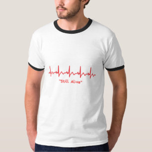 Camiseta Ainda Viva – Desenho de Humor Negro com Batimento