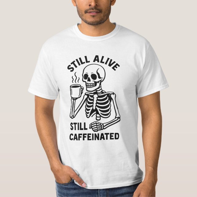Camiseta Ainda Vivo Cafeinado. Café Skeleton (Frente)