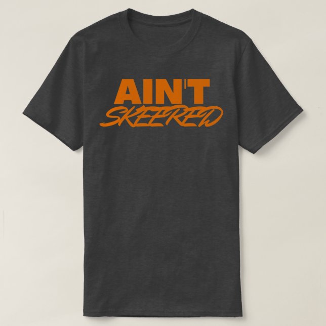 Camiseta Aint esfolado 1 (Frente do Design)