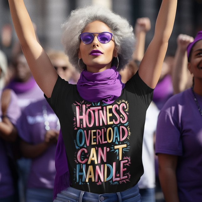 Camiseta Alça do cabo de sobrecarga de Hotness (Criador carregado)