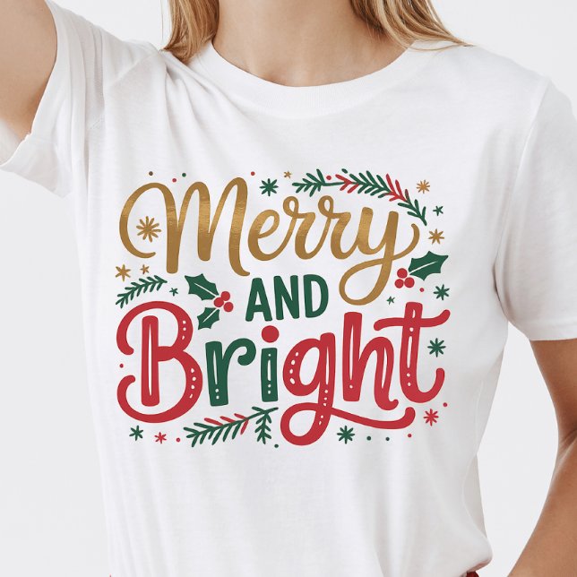 Camiseta Alegre e Brilhante - Natal Familiar Personalizado (Criador carregado)