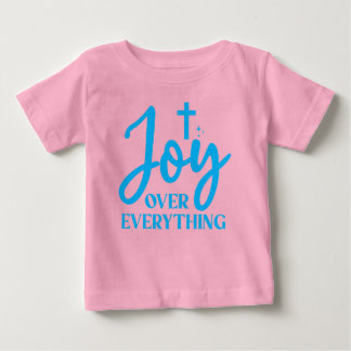 Camiseta Alegria Sobre Tudo Inspirador