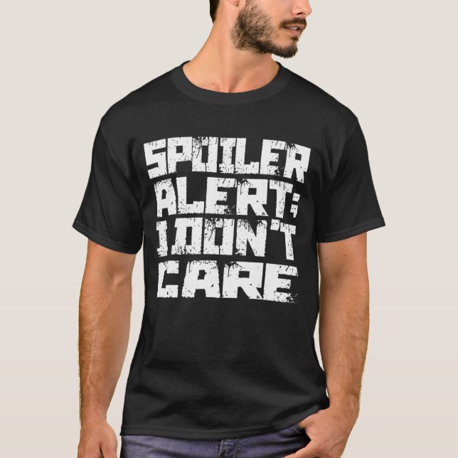 Camiseta Alerta de Spoiler Não Me Importo Roupas Emo (Frente)