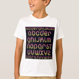Camiseta Alfabeto Neon Retro dos Anos 80 Rosa e Amarelo