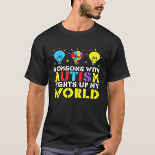 Camiseta Alguém Com Autismo Ilumina Meu Mundo Conscientizaç