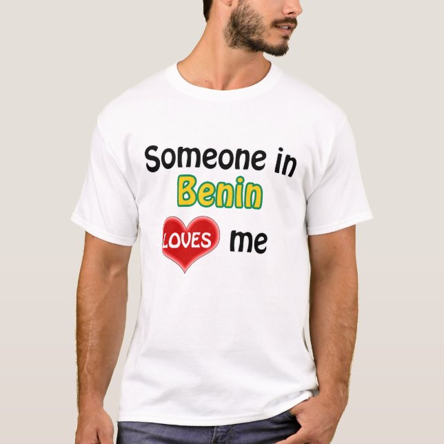 Camiseta Alguém em Benin me ama (Frente)
