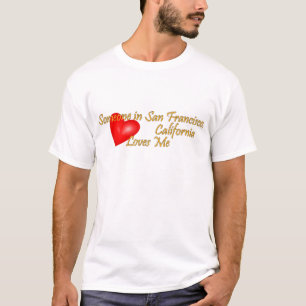 Camiseta Alguém em San Francisco ama-me