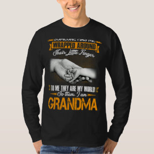 Camiseta Alguém Me Envolveu Pelo Dedo