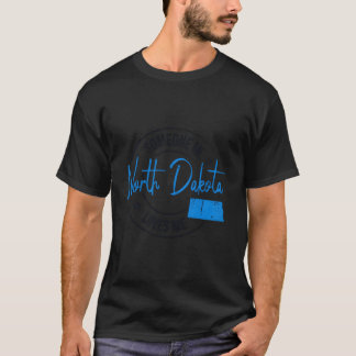 Camiseta Alguém Na Dakota Do Norte Me Ama Na Dakota Do Nort