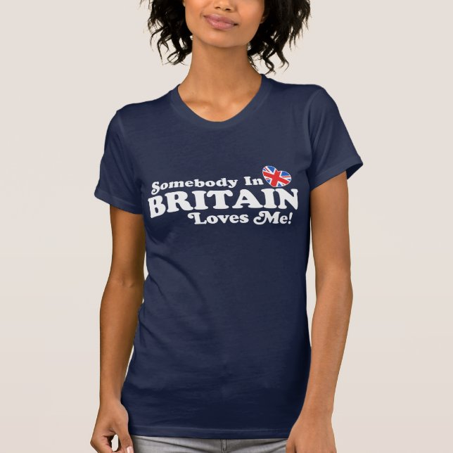 Camiseta Alguém Na Inglaterra Me Ama (Frente)