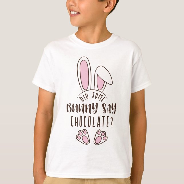 Camiseta Algum Coelhinho Disse Páscoa De Chocolate Engraçad (Frente)