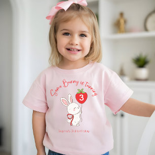 Camiseta Algum Coelhinho Morango Rosa Aniversário Foto