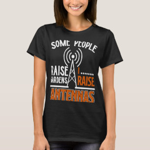 Camiseta Algumas Pessoas Raise Garden I Raise Antenas Amate