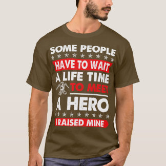Camiseta Algumas Pessoas Têm De Esperar O Soldador Orgulhos