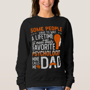 Camiseta Algumas Pessoas Têm Que Esperar Para Encontrar Seu