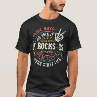 Camiseta Alguns Dias Nós Balançamos a Vida do Pessoal do Es