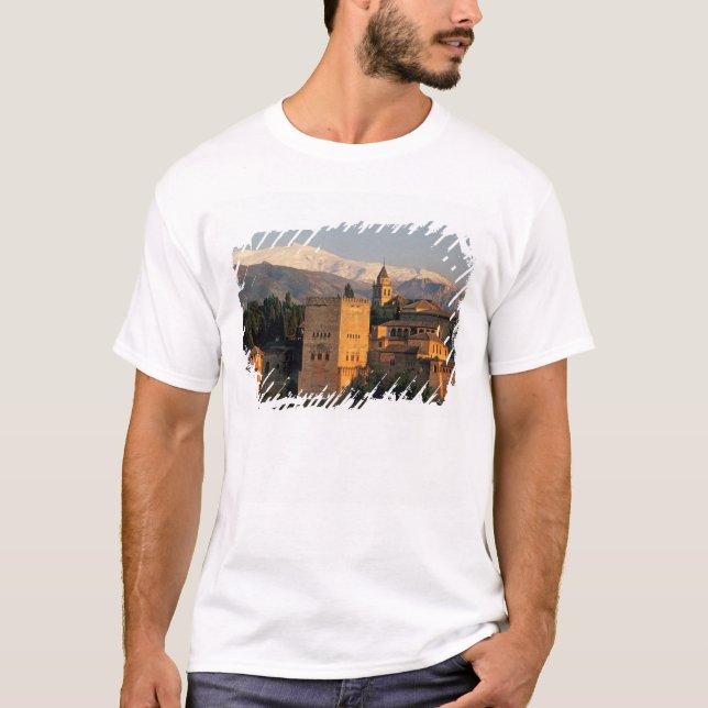 Camiseta Alhambra; Granada; Andaslusia, Espanha, Serra (Frente)