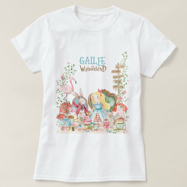 Camiseta Alice Adventures em Woderland Birthday Tea Party (Frente do Design)