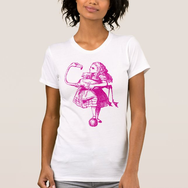 Camiseta Alice e o flamingo cobriram o rosa (Frente)