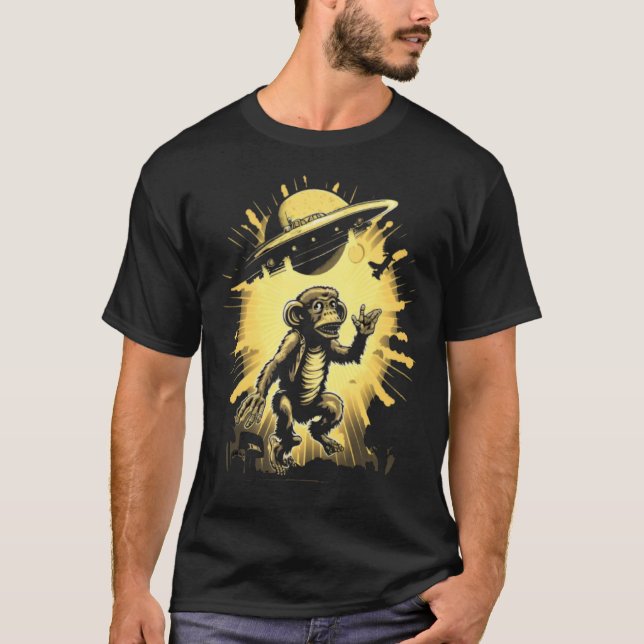 Camiseta Alien Abduction Monkey Ape UFO Spaceship Extraterr (Frente)