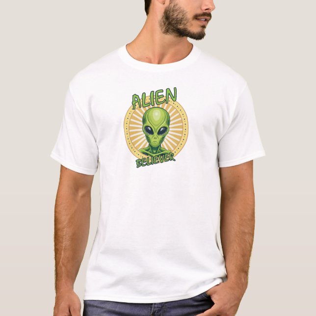Camiseta Alienígena Crente (Frente)