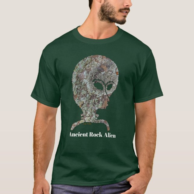 Camiseta Alienígena de Rocha Antiga (Frente)